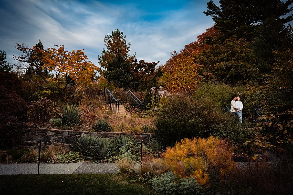 Longwood Gardens Engagement_0016.jpg