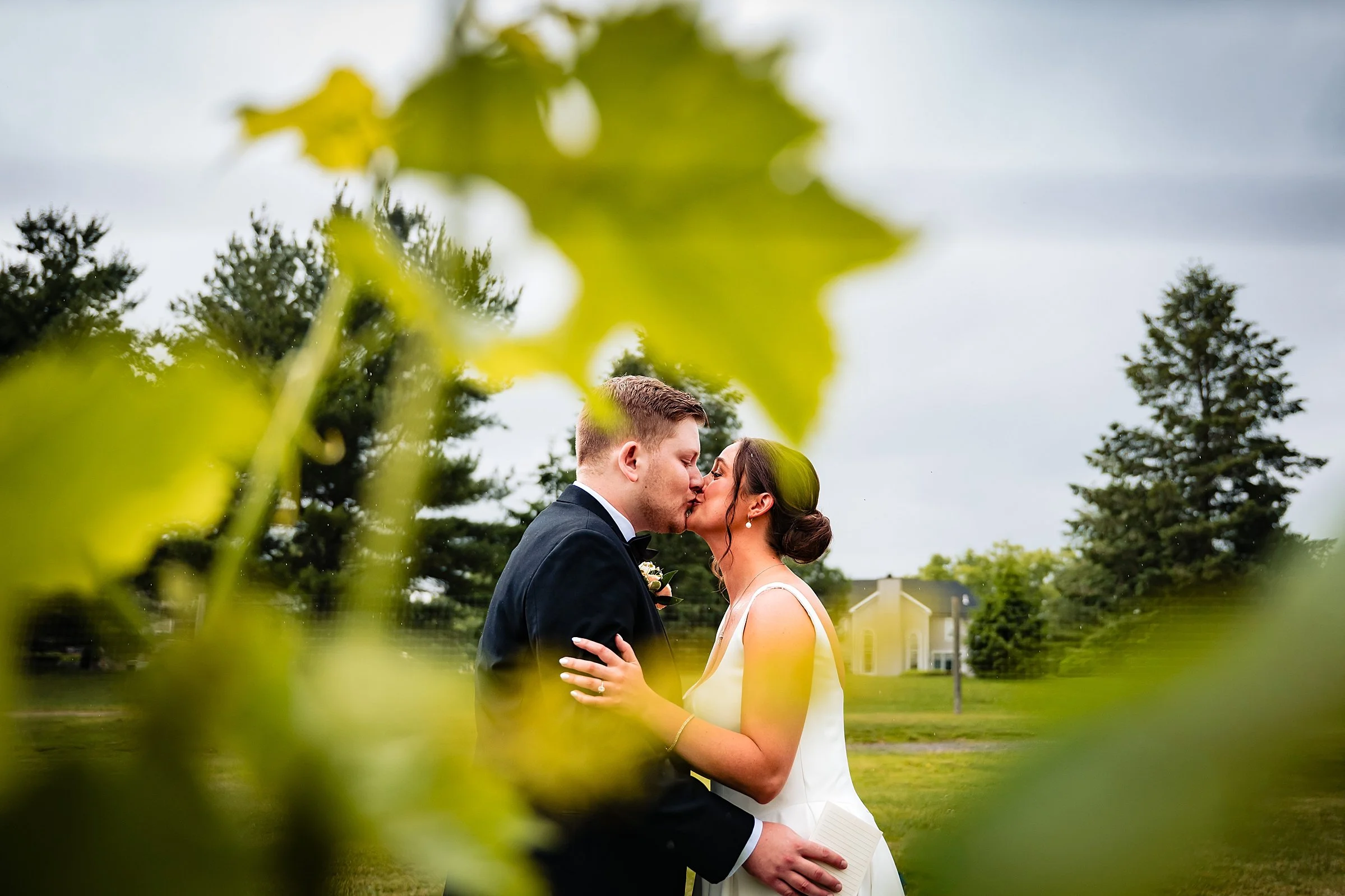 Crossing Vineyards Wedding_0011.jpg