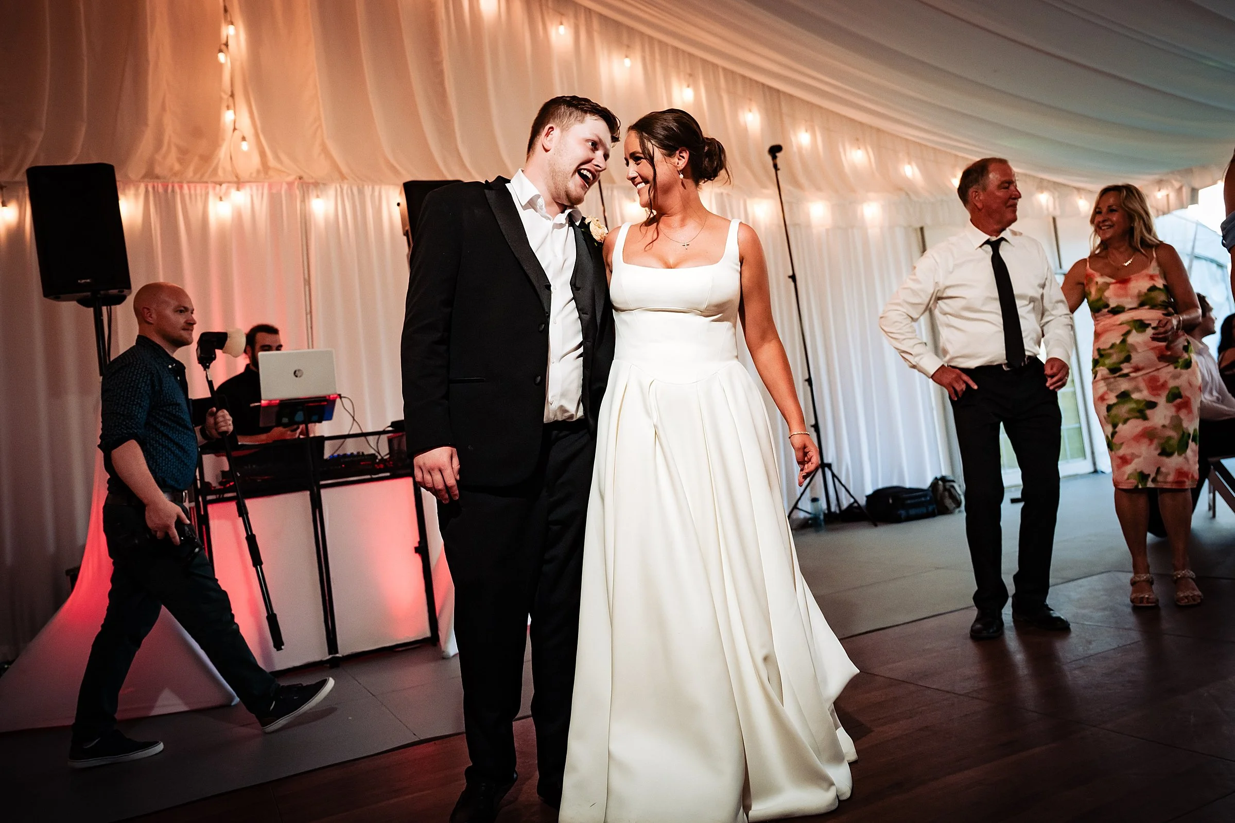 Crossing Vineyards Wedding_0032.jpg