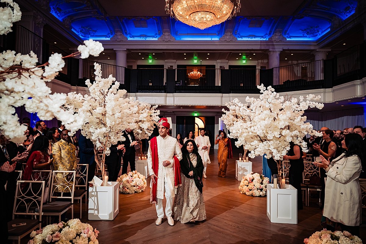 Bellevue Hotel Philadelphia Wedding_0020.jpg