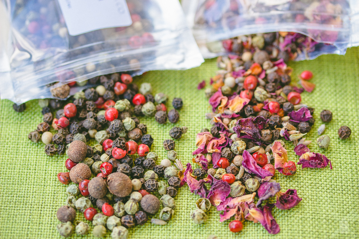 6 Peppercorn and Exotic Peppercorn