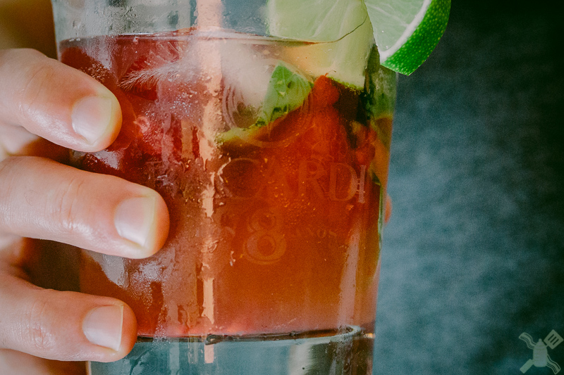 Raspberry basil mojito