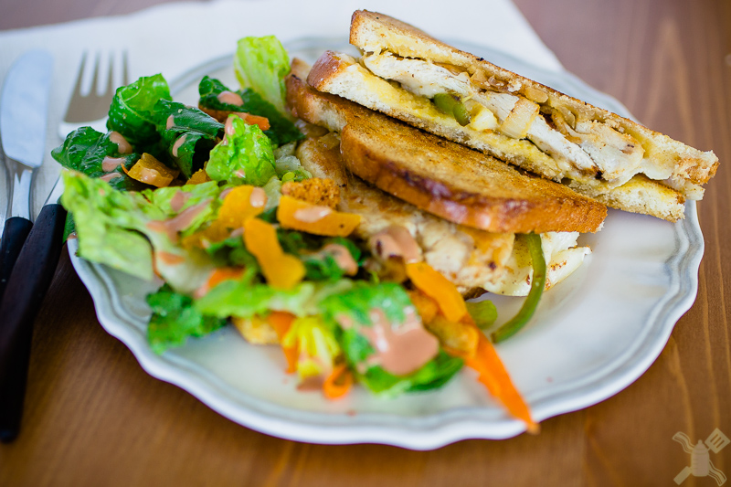 An amazing sweet and spicy chicken brie melt. It has an amazing flavor of apricots, jalapenos, chicken, and creamy brie to top it off. Perfect for an easy meal.