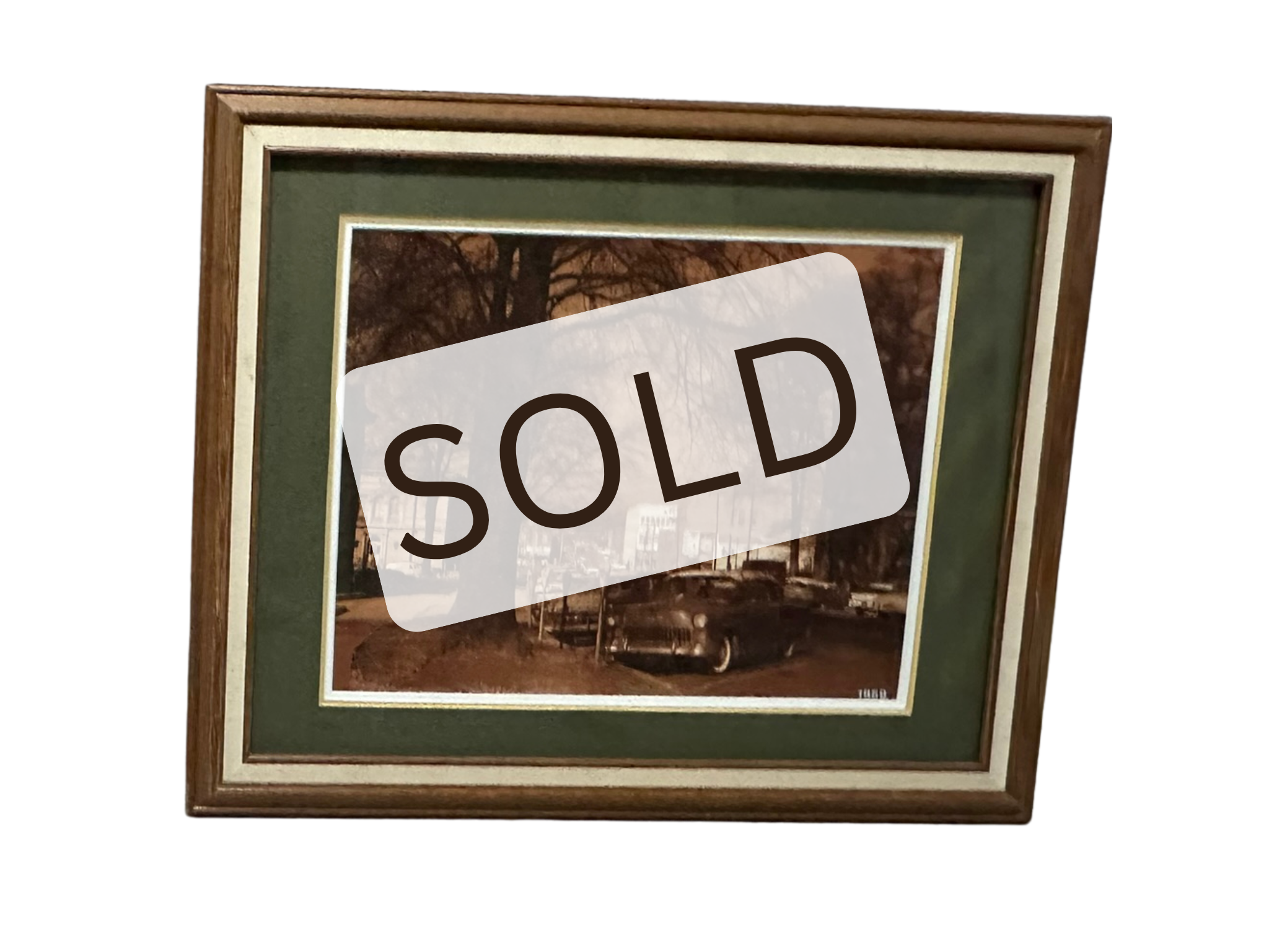 Set of 2 vintage pictures. $.png