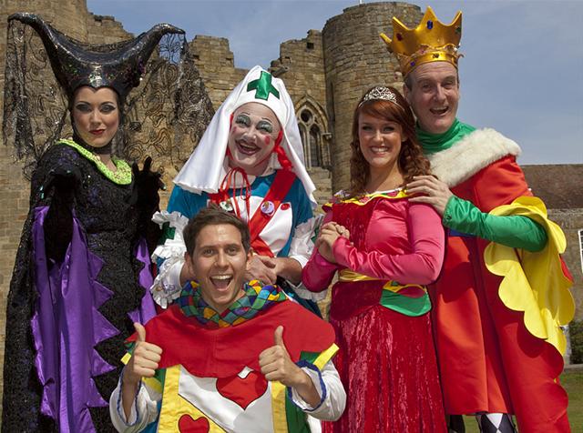The Cast of Sleeping Beauty, The Woodville, Gravesend 2011