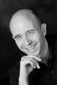 Martin Ballard as Dame Dorothy Doo-Itt