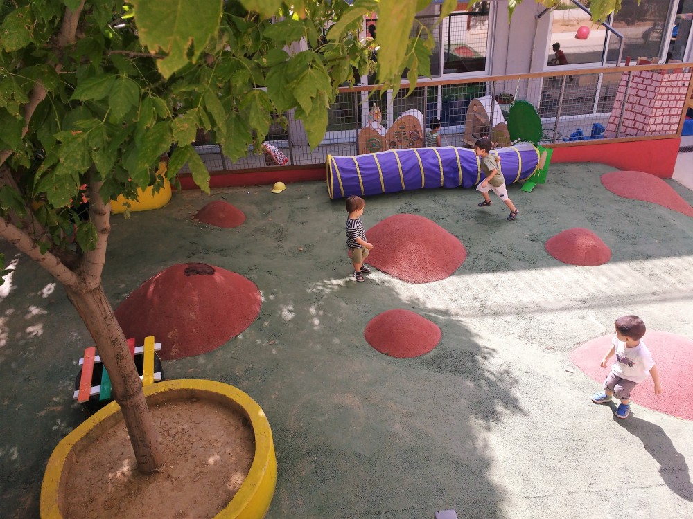 5 City of Athens nursery homes that share a common courtyard were renovated through the Designed for Better Learning program.