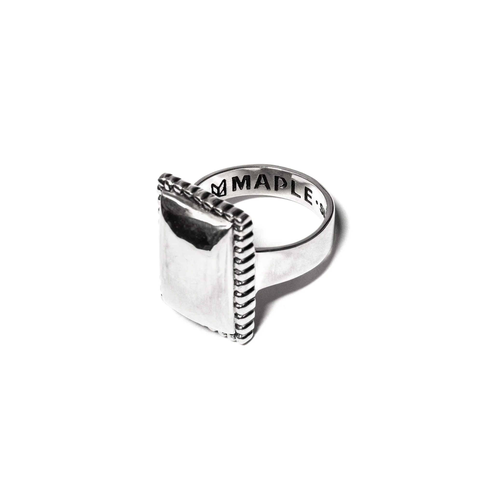MAPLE-SNOOKEE-RING-SILVER-2_.jpg