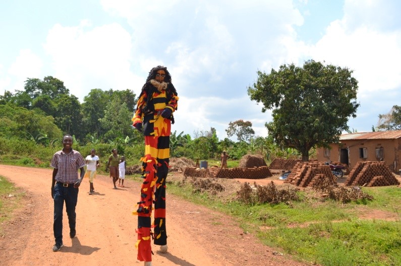 You can imagine the attention this guy got as he wandered around Katuuso village to spread the word about the afternoon workshop!
