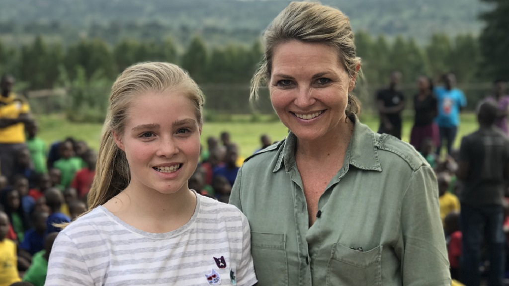 Bronte and Georgie arrive at Katuuso Primary School