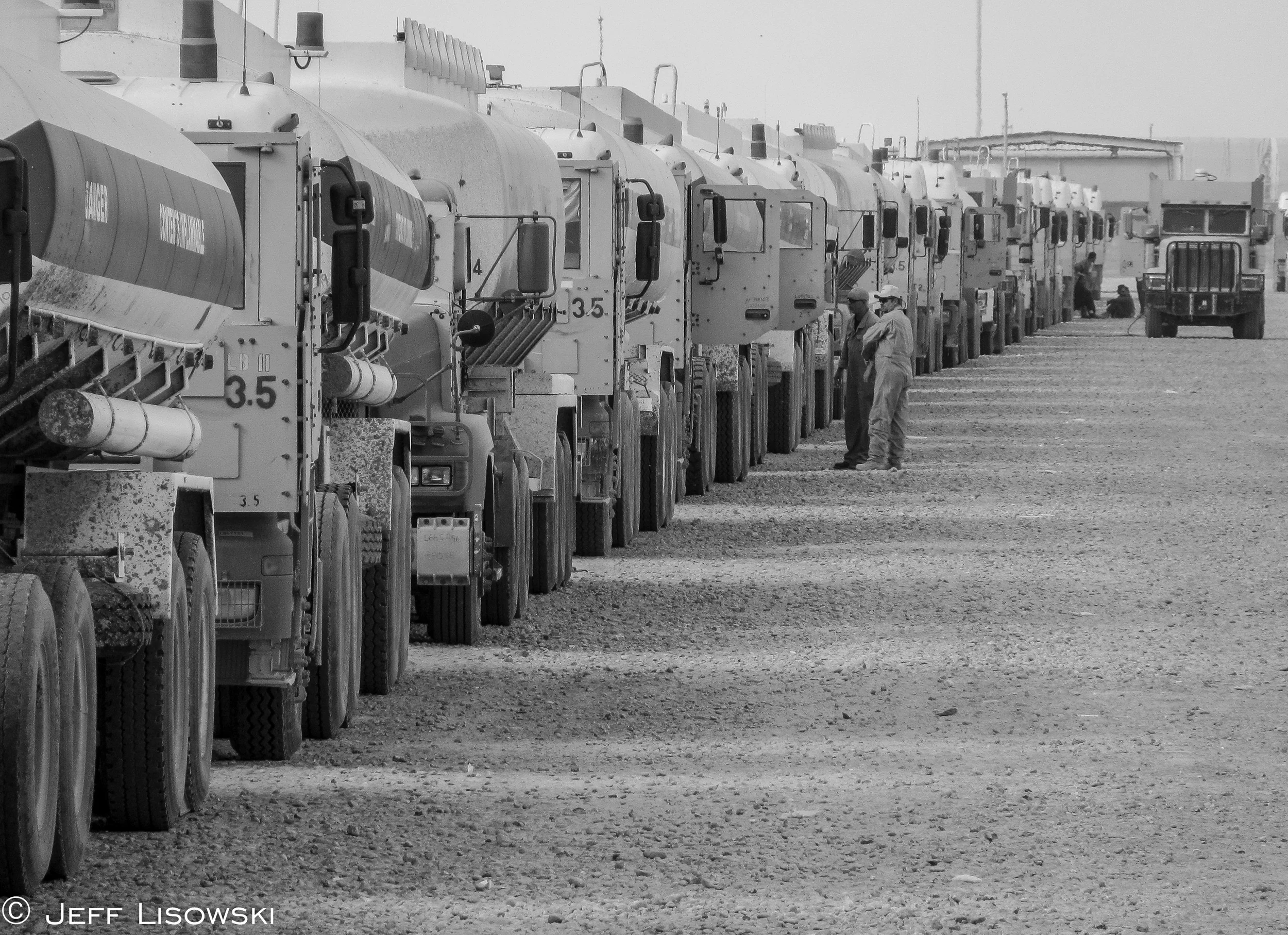One of the last fuel convoys to push out of Tallil northbound for Cedar and Scania. 