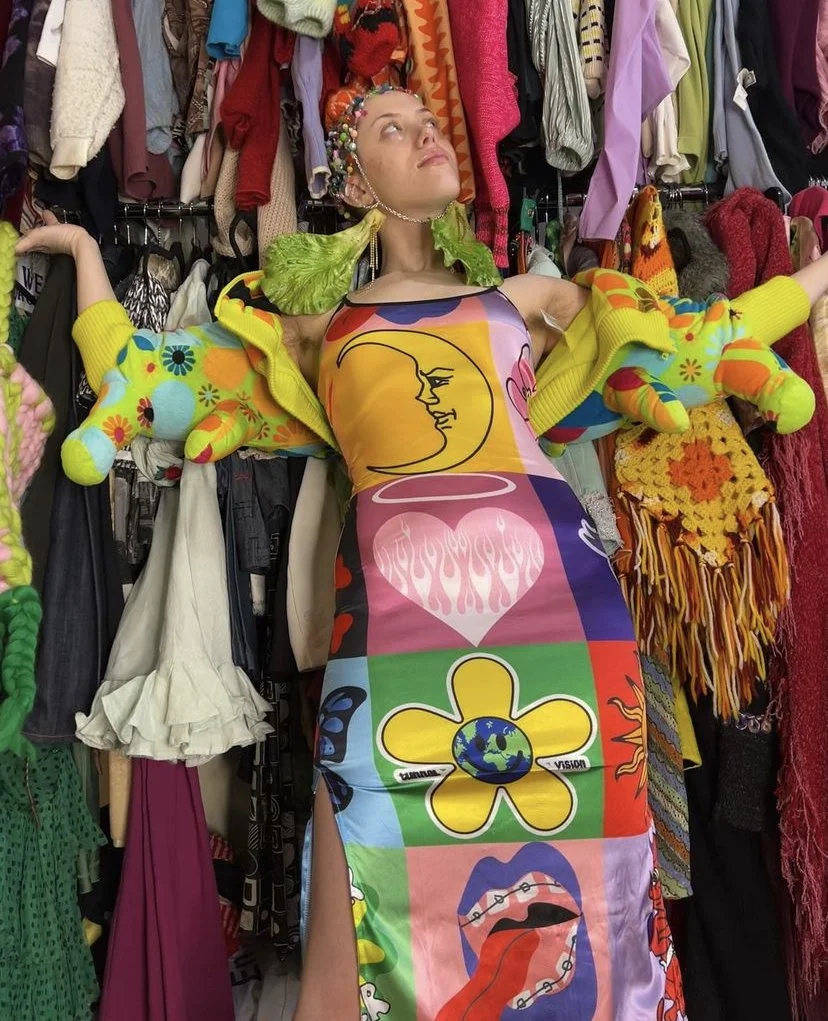 Clara Perlmutter of Tiny Jewish Girl — Brand Assembly