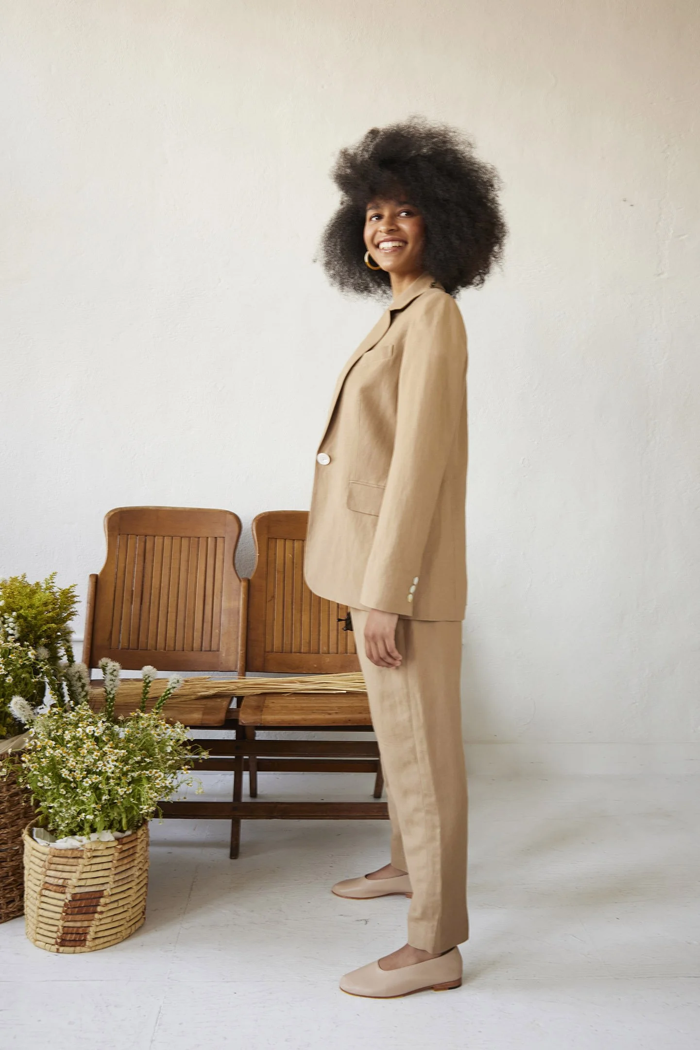 smallaSTUDIO2873port copy.jpg