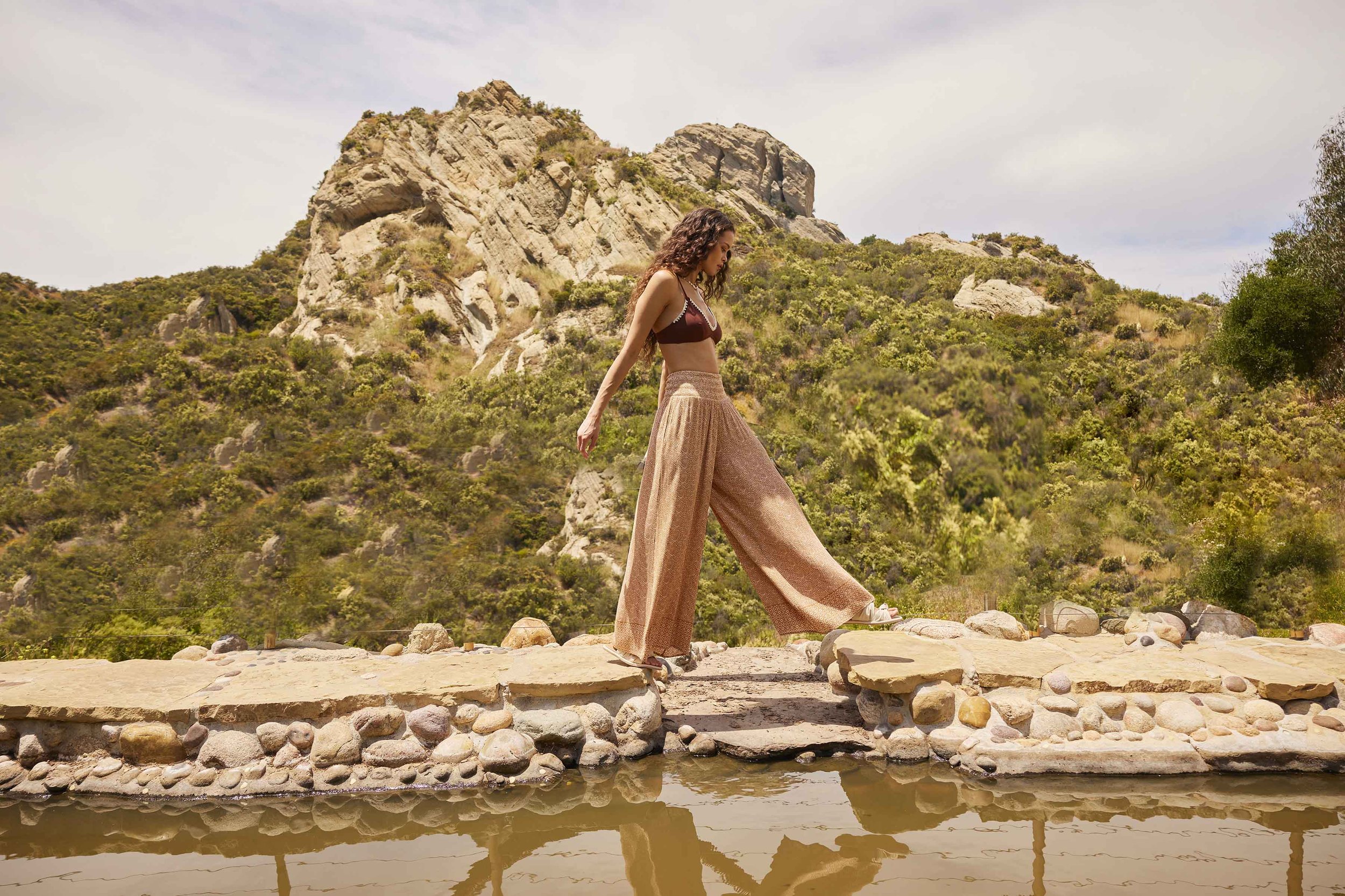 B-Califia Pant (FT Bronze)_012_HIGH_RES copy 2.jpg