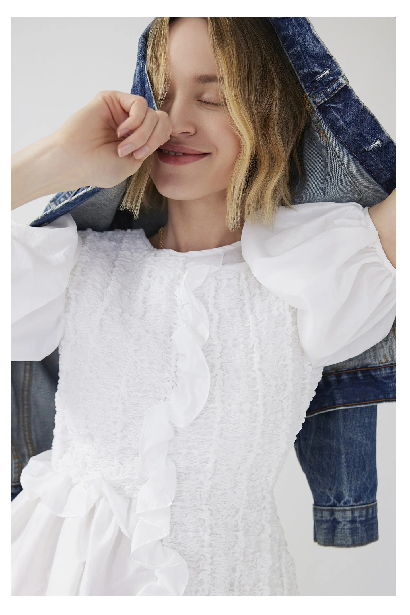 smallSTUDIO3257 copy.jpg