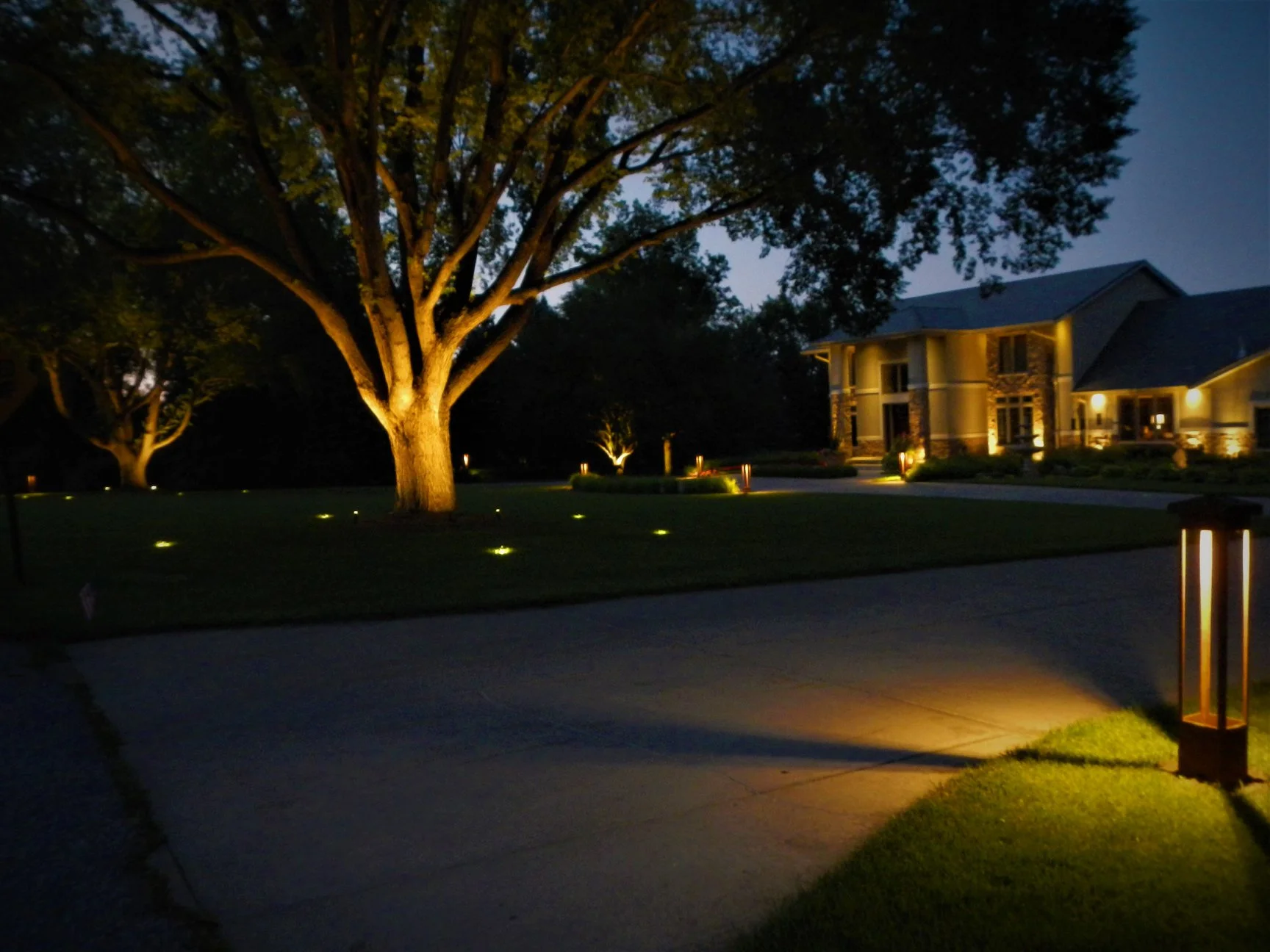 House and Landscape Lighting Elkhorn