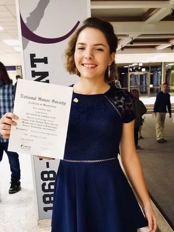  We want to congratulate Jeffers Driving Academy student, Teddi Bishop, for being inducted into the National Honor Society.  Way to go, Teddi. 