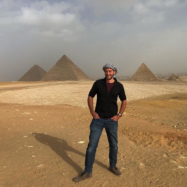 Merry Christmas from Cairo! Spent an awesome Christmas day exploring Giza and the surrounds with @jordy.e.mills, @careymills and Tonsi. This place lives up to, and exceeds expectations. So incredibly amazing!
No Santa hats for obvious reasons. Kiwis 