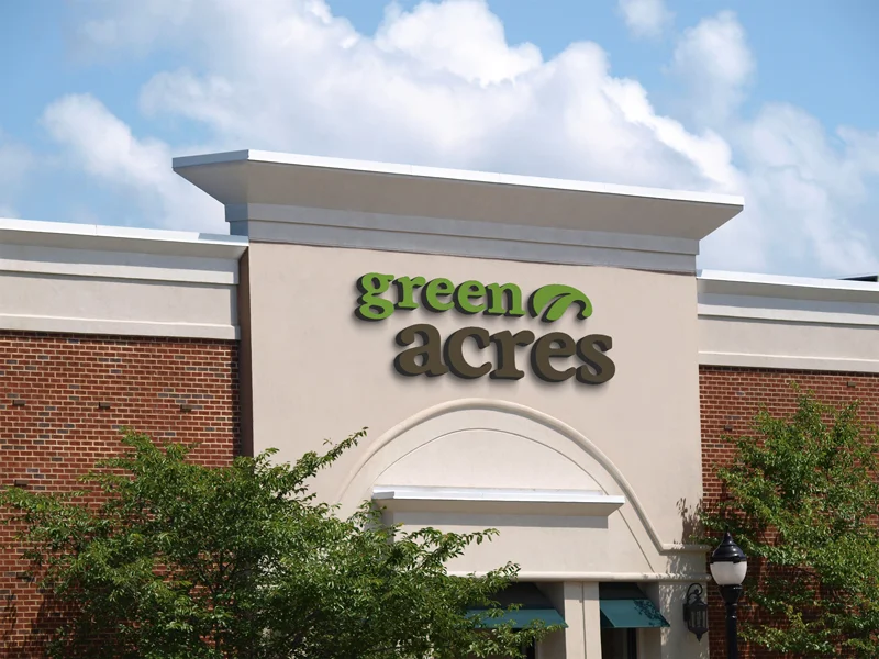 Store_3.jpg