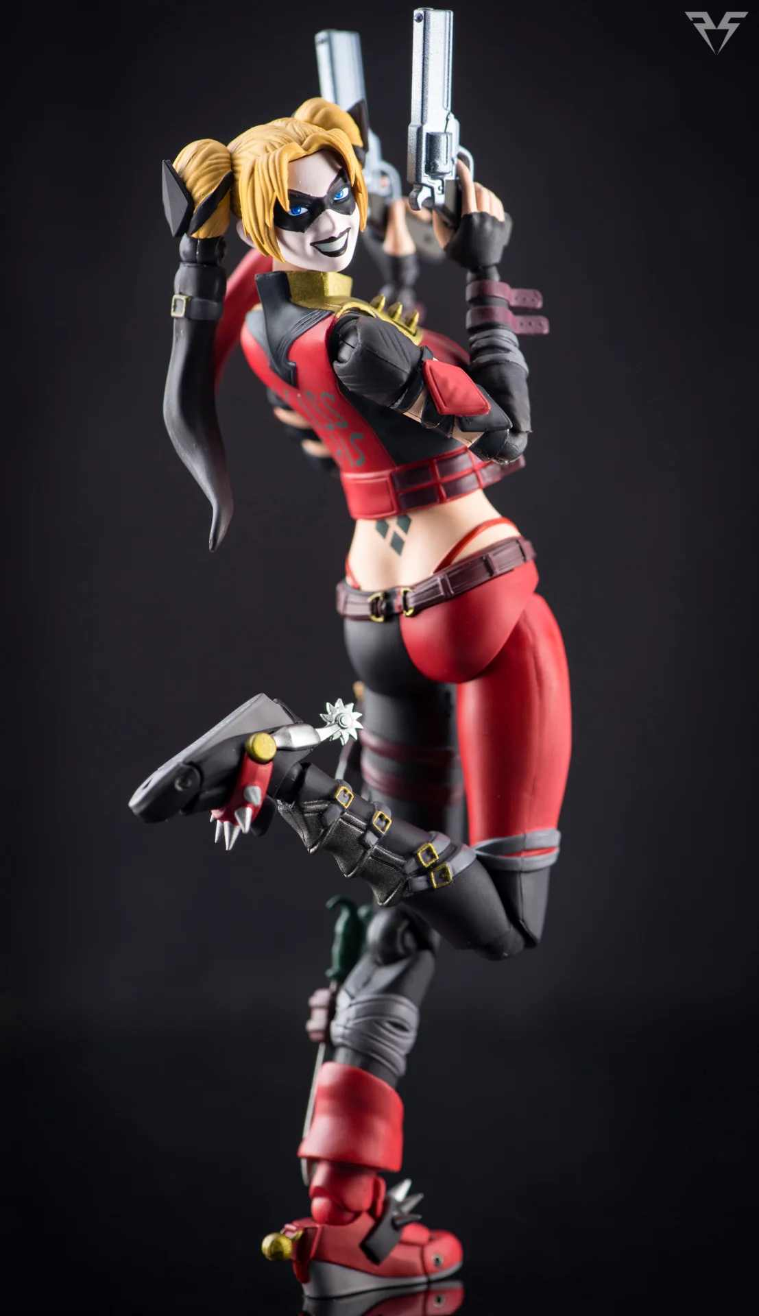 KUMA Figuarts Harley Quinn-3