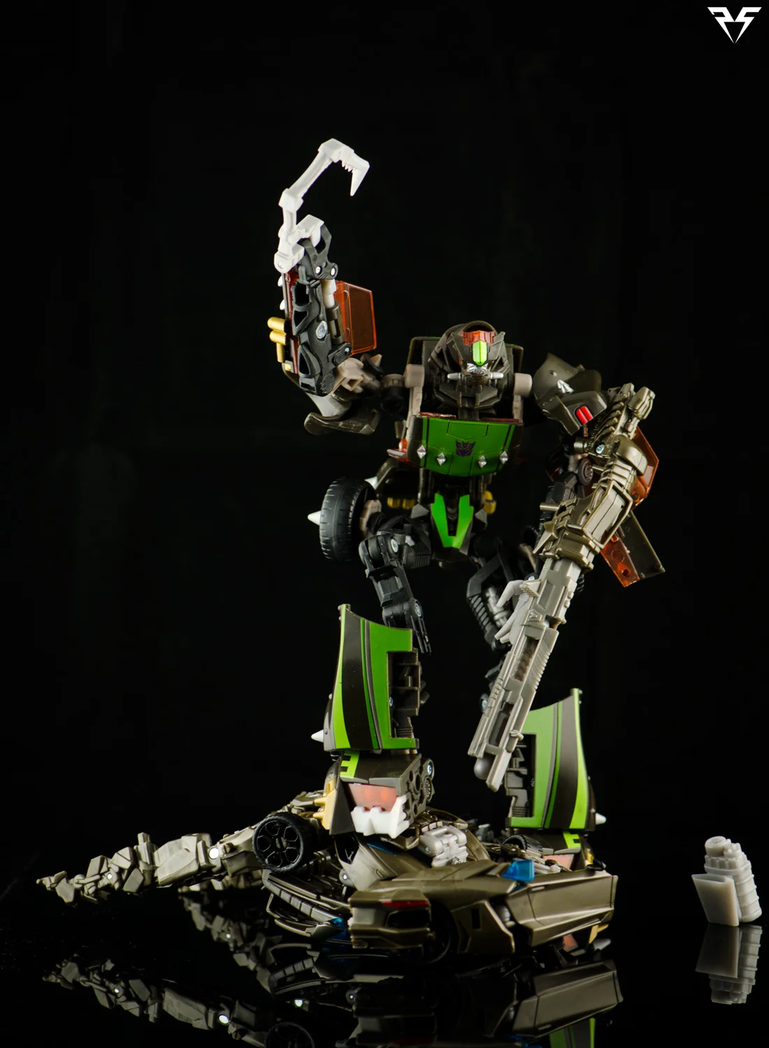 Gallery - Lockdown Showdown (AOE and ROTF)