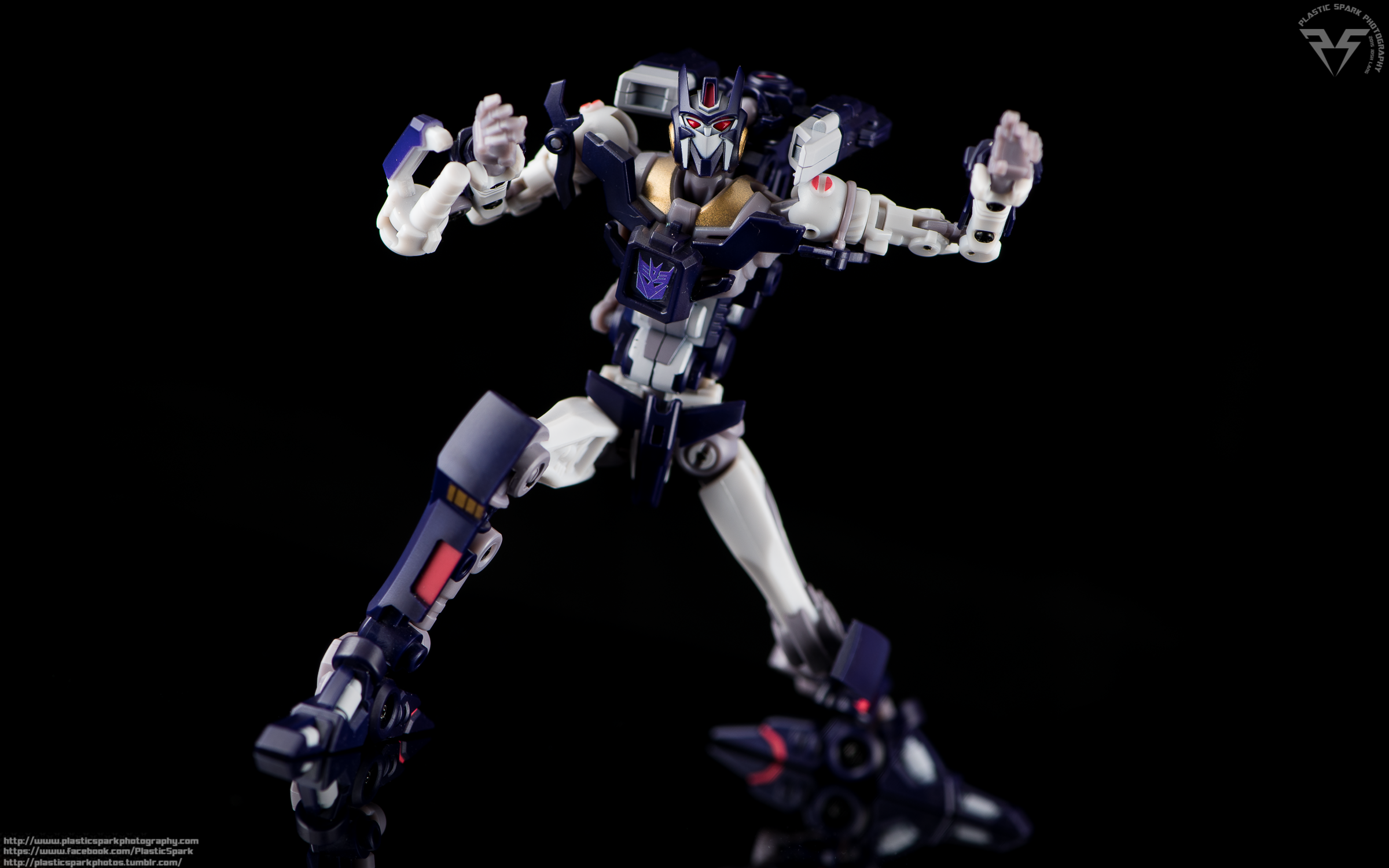 Review - Mastermind Creations Cynicus — Plastic Spark Photography