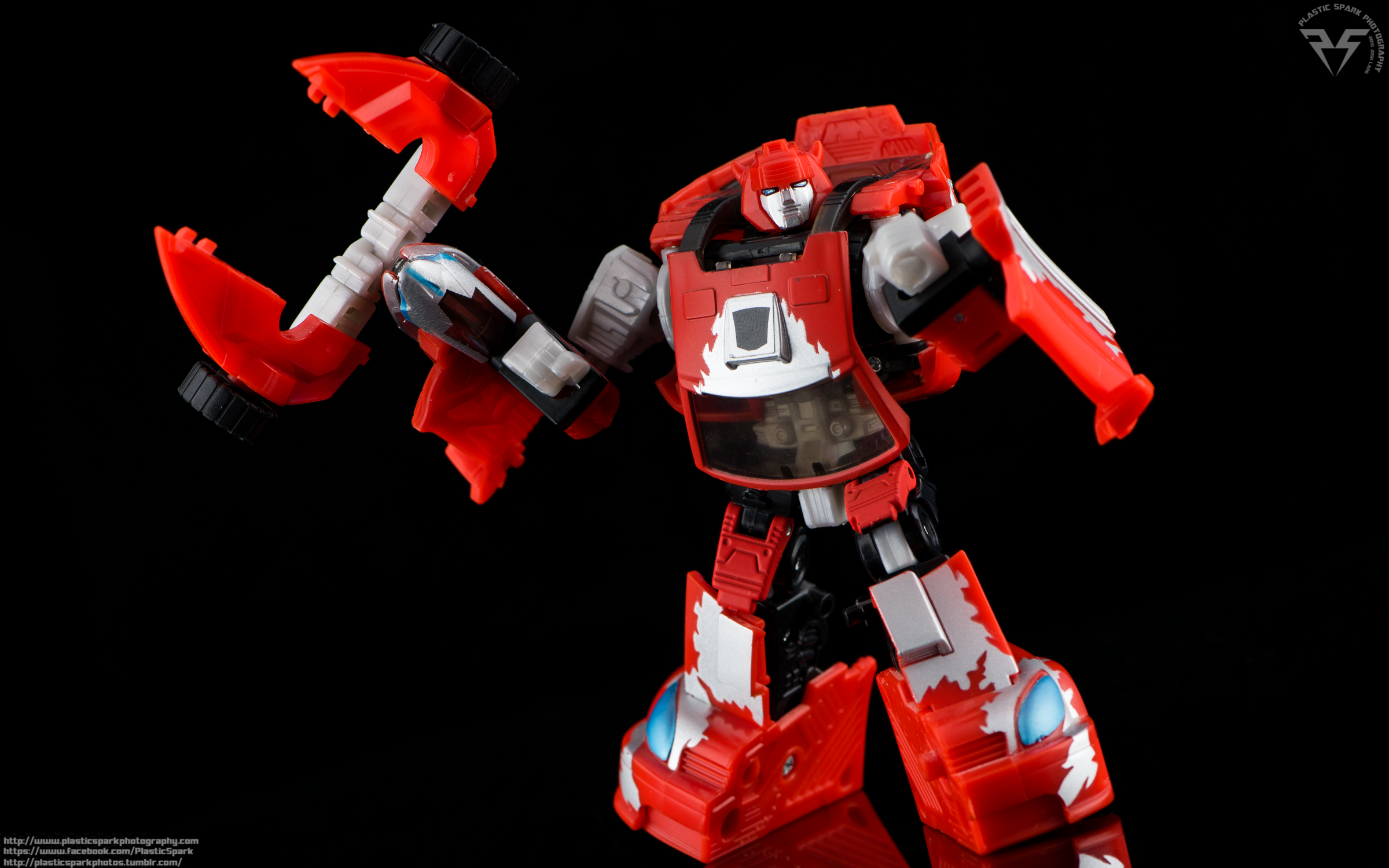 Classics-Cliffjumper-(4-of-17).png