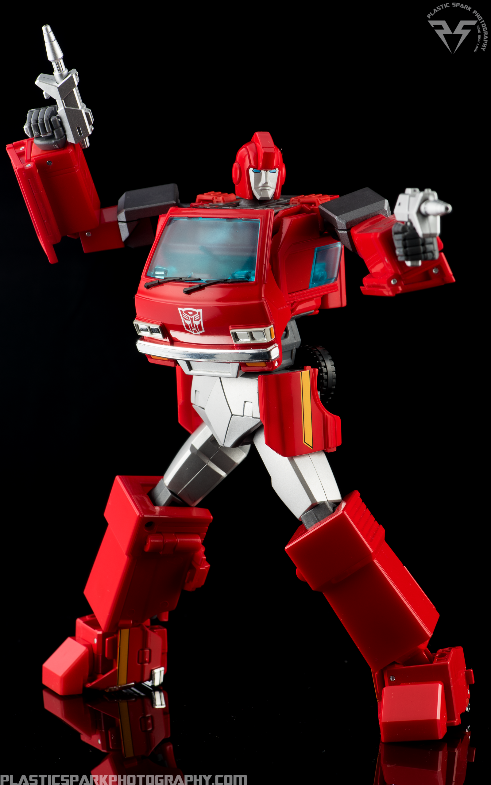 Review - MP27 Masterpiece Ironhide — Plastic Spark Photography