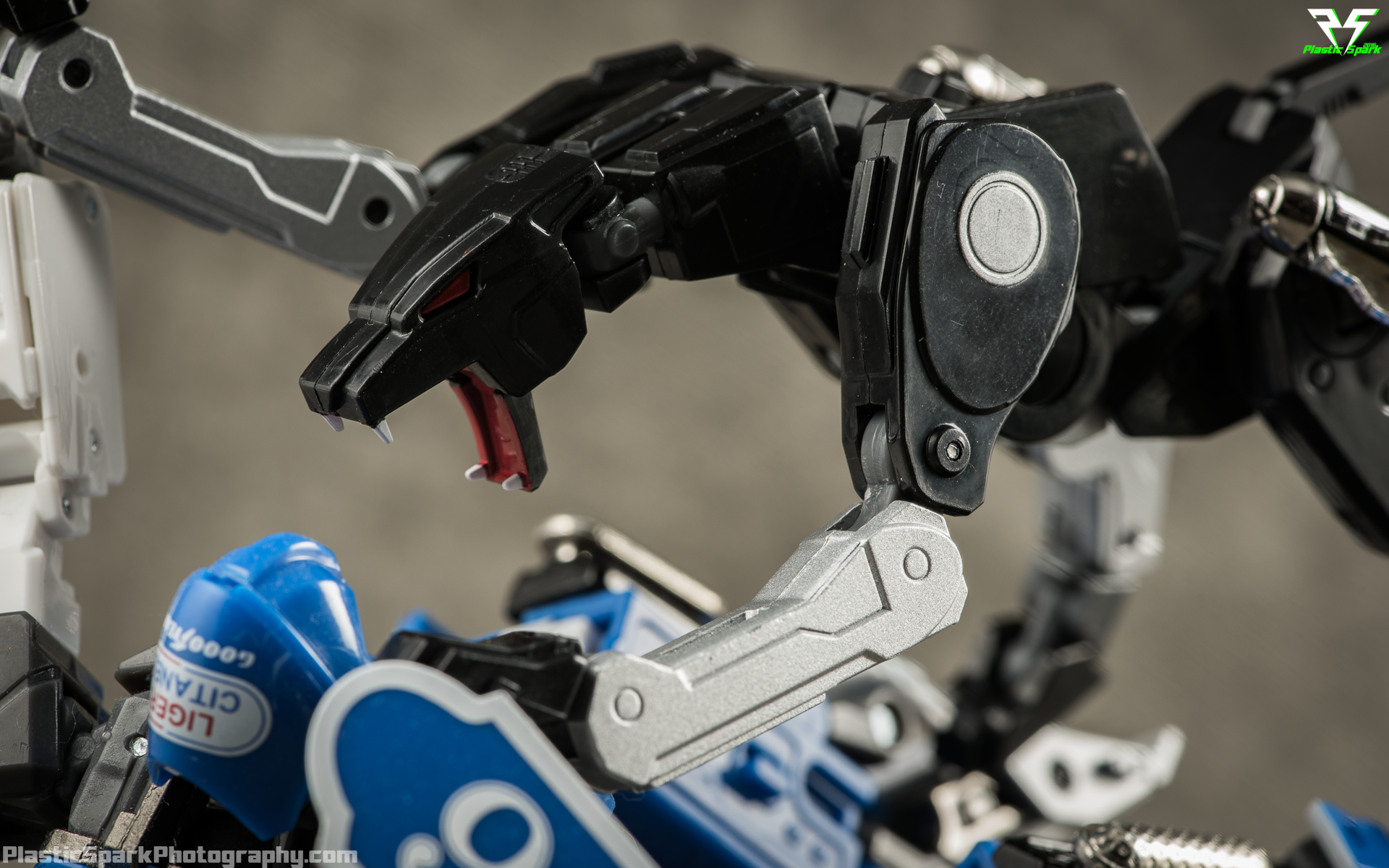 Mini Review - Ocular Max RMX-01 Jaguar — Plastic Spark Photography