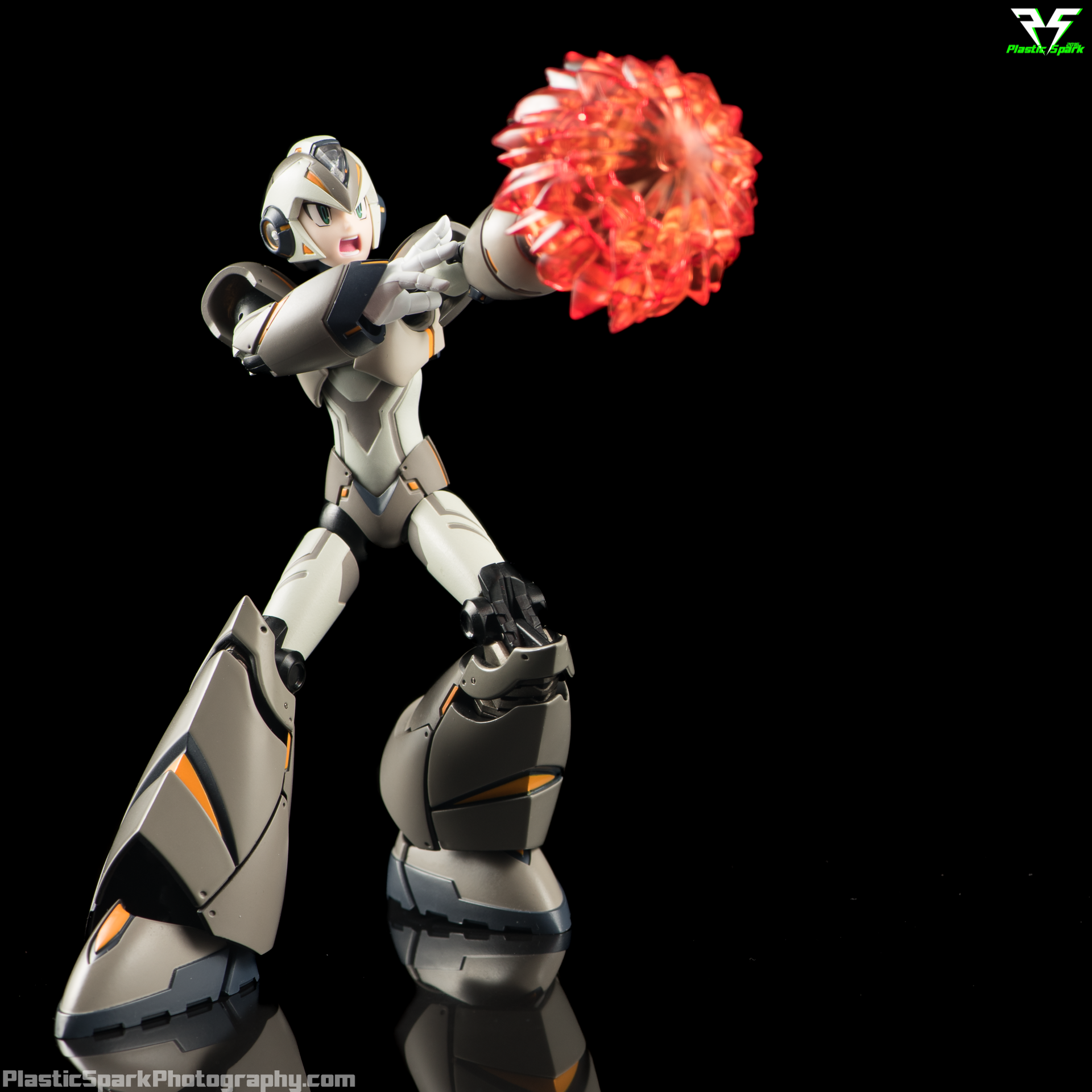 TruForce MEGAMAN X ロックマンX 千値練 フィギュア kick starter