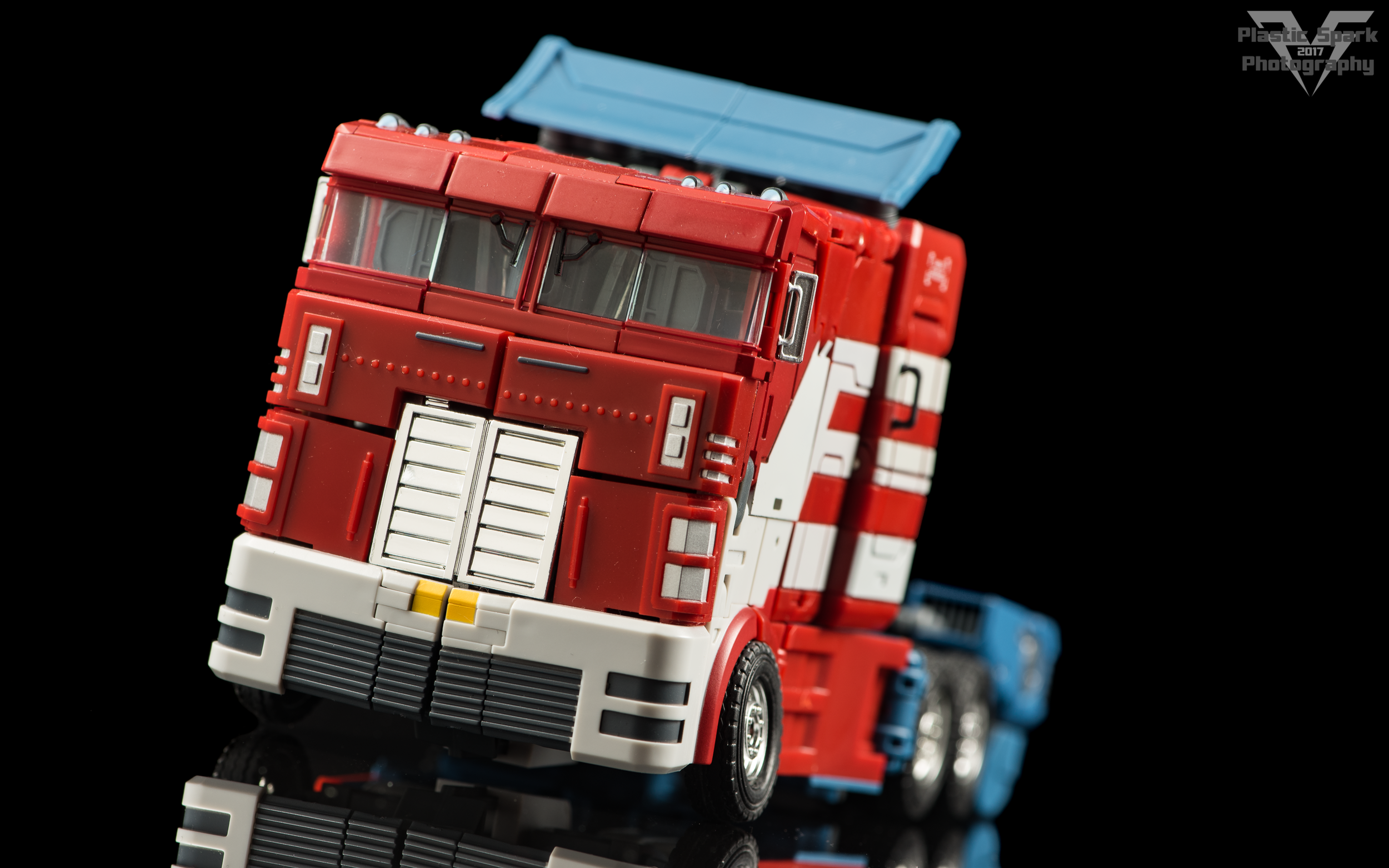 Gallery - GCreation GDW-01 Ultra Maxmas — Plastic Spark