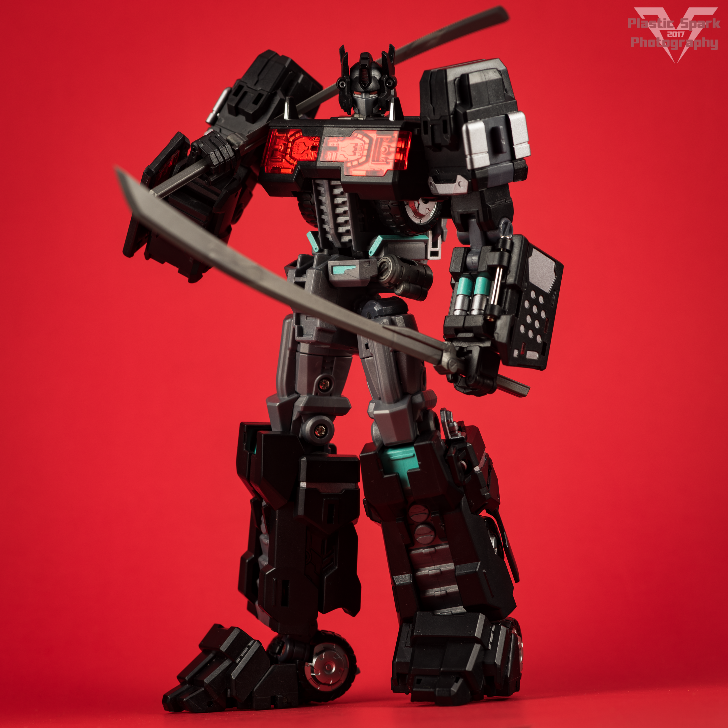 Gallery - Maketoys MTCD-01SP Striker Noir — Plastic Spark Photography