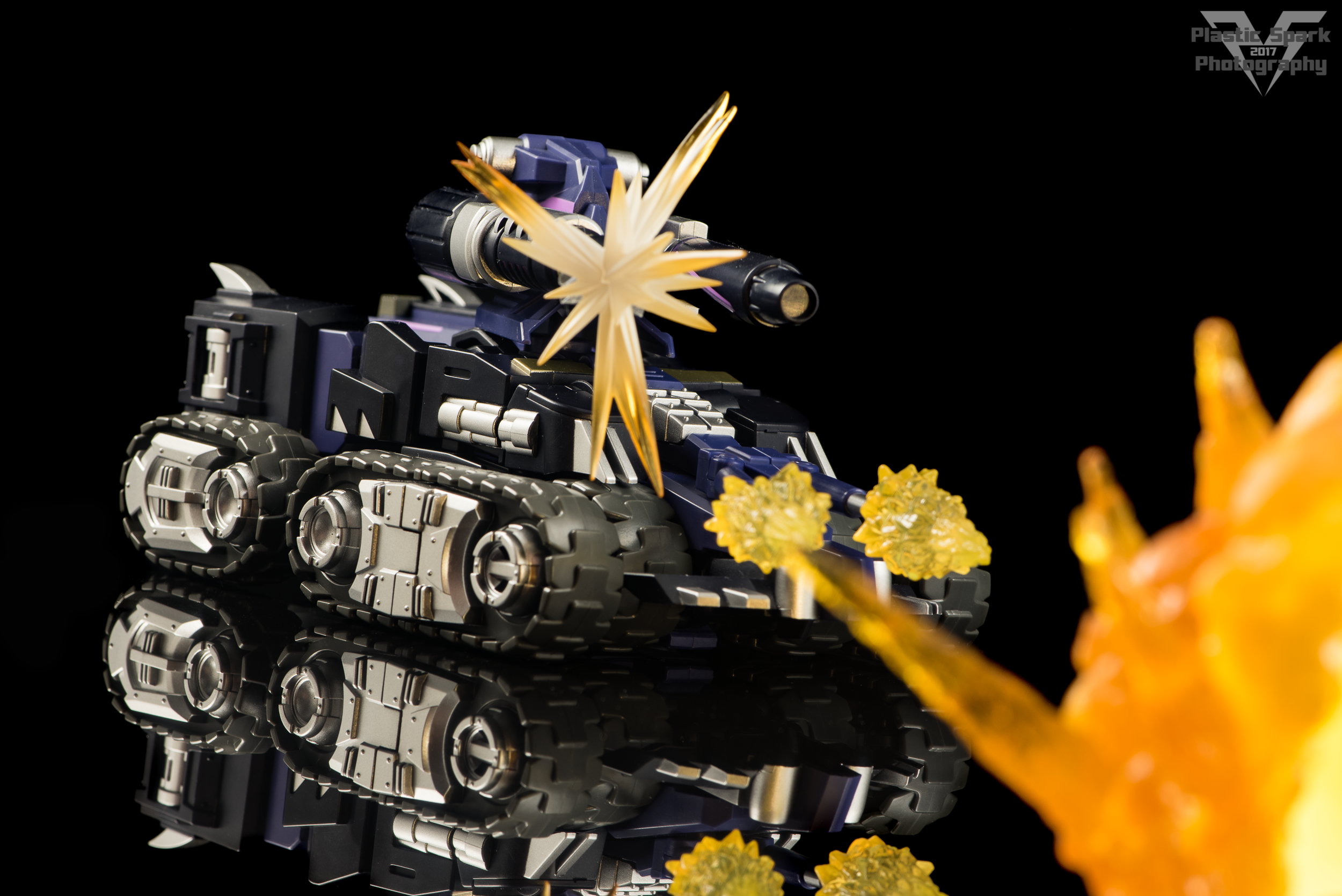 Mini Review - Mastermind Creations R-19 Kultur — Plastic Spark