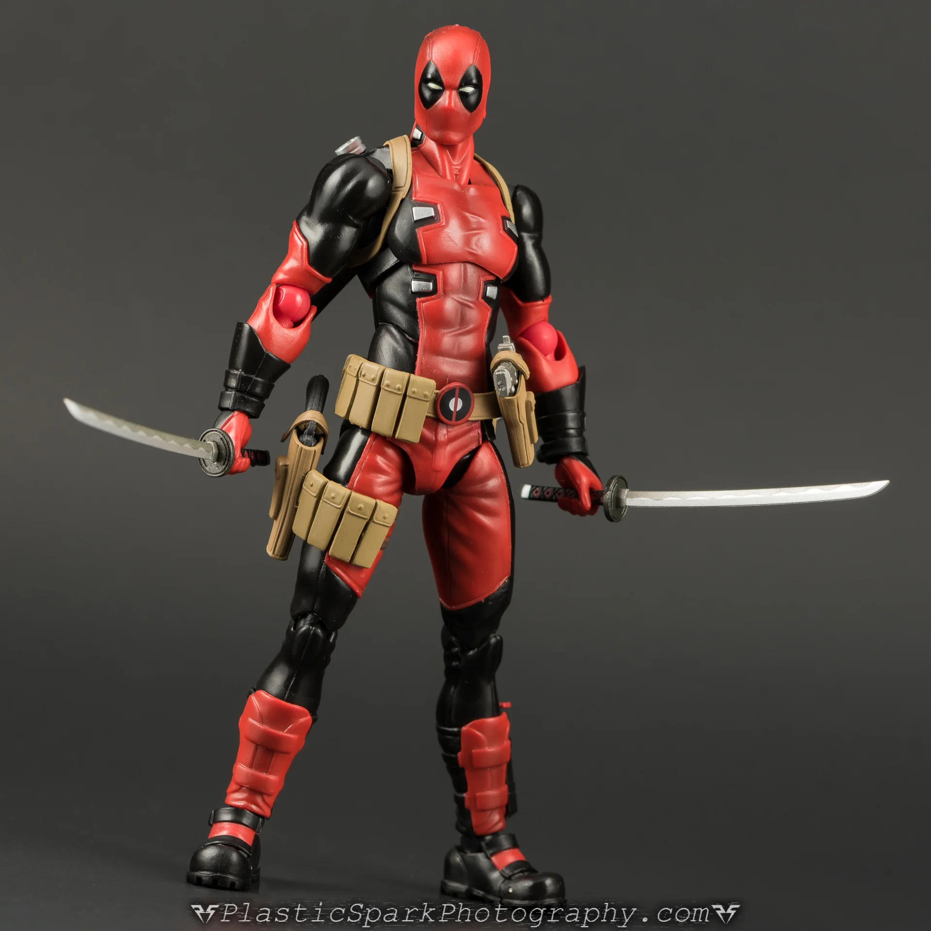 Figma-Deadpool-(12-of-62).jpg