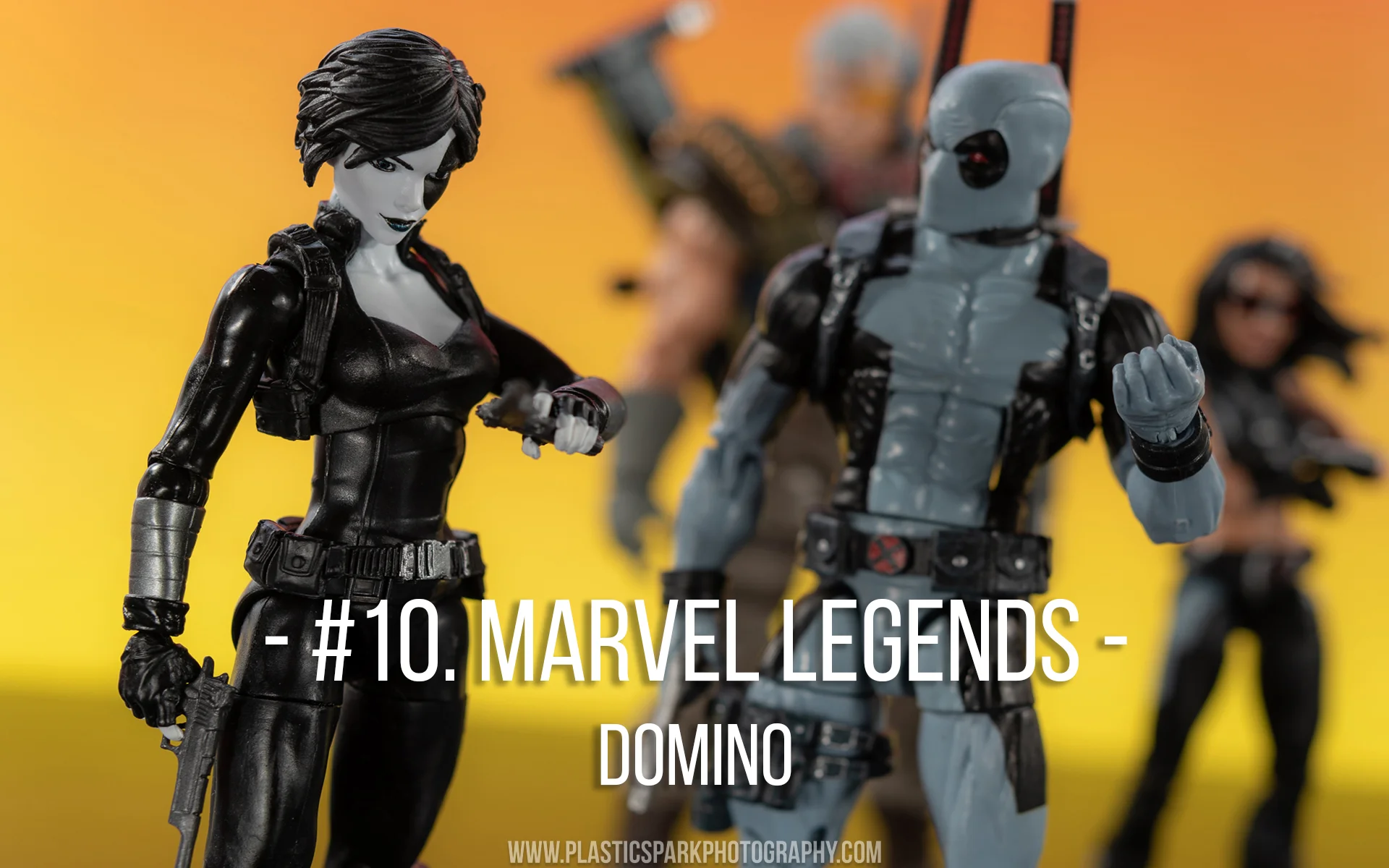 010-Domino.jpg