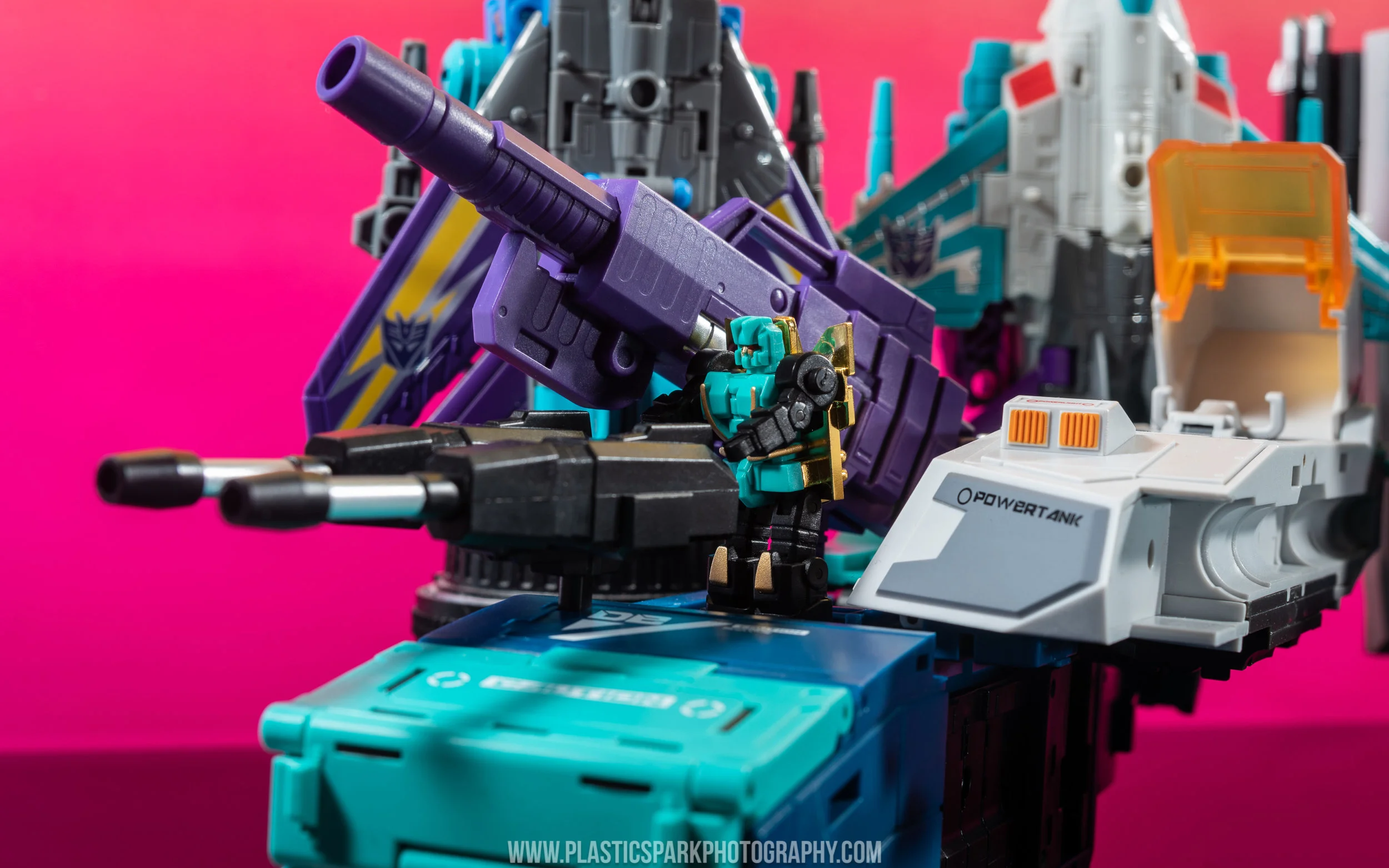 Review - Fans Hobby MB-08 Double Evil — Plastic Spark Photography