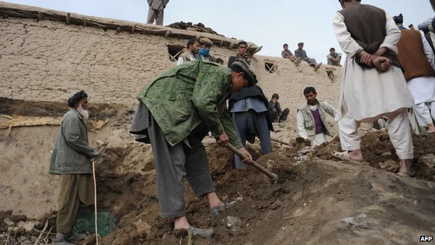 2500 Afghans Buried Alive