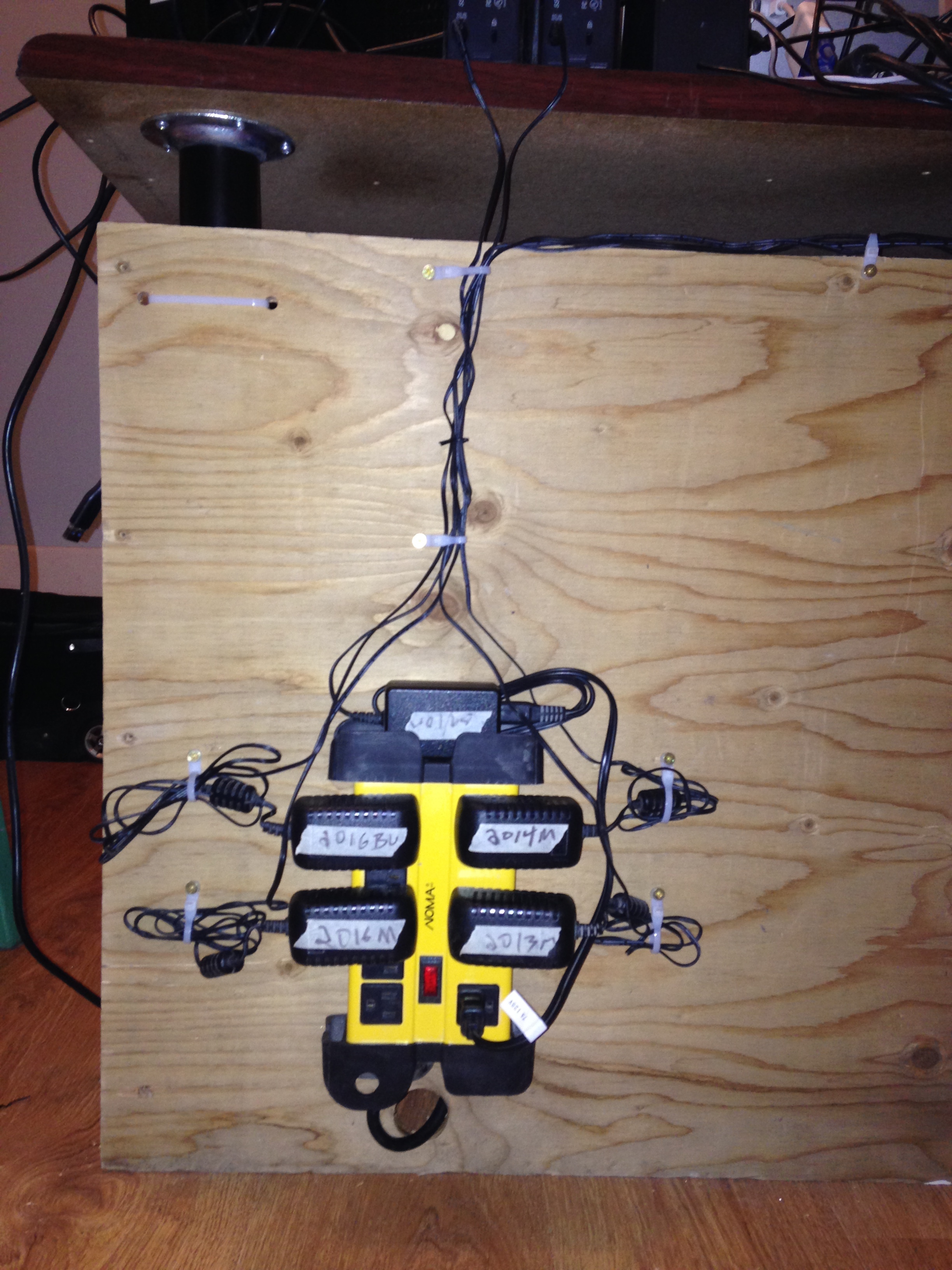 Started getting all the wires mounted and organized. I lablled every plug so I know to what hard drive they go to. 