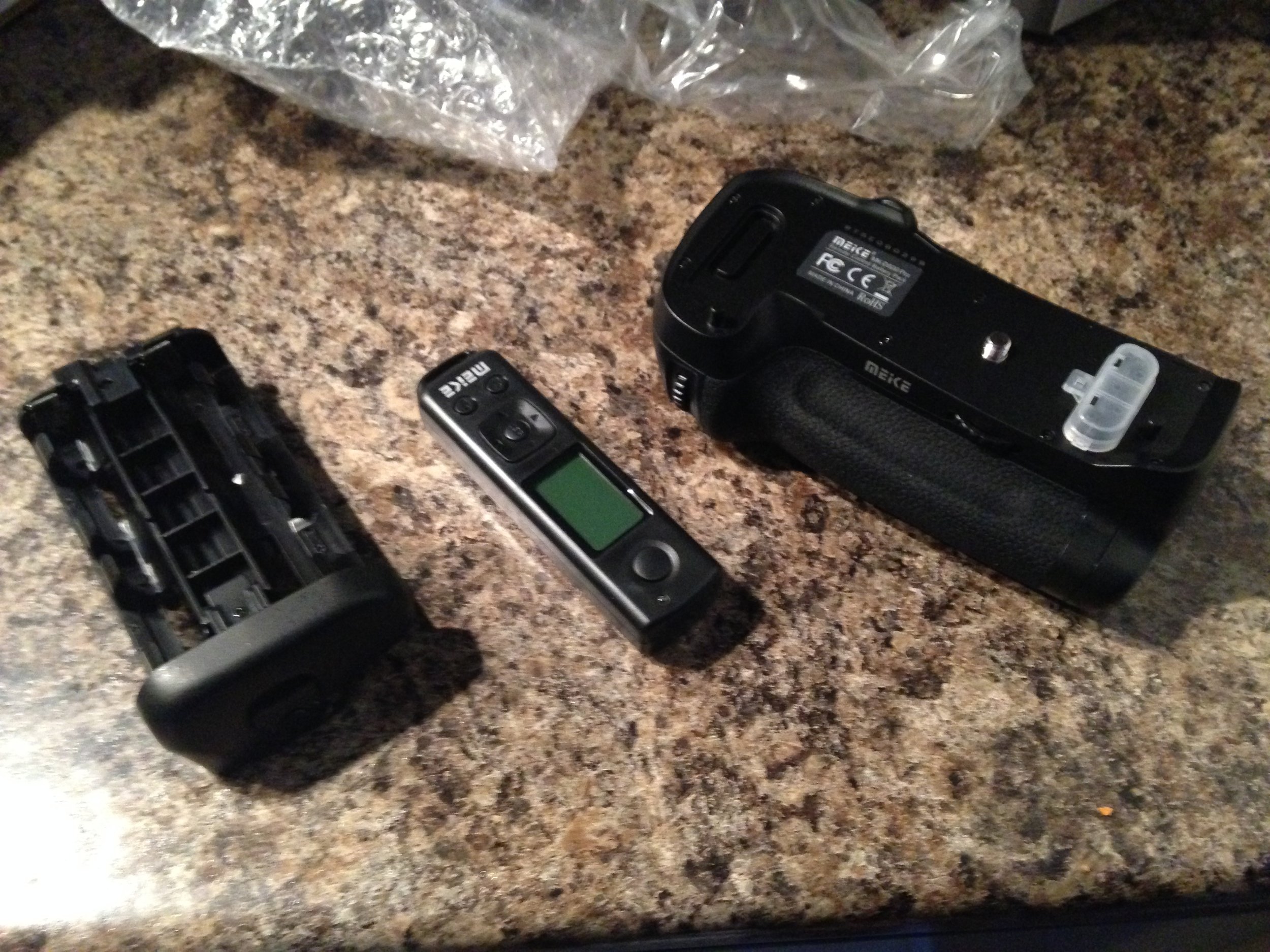 One very nice feature of the grip is that it comes with a remote control. The remote works very well too!