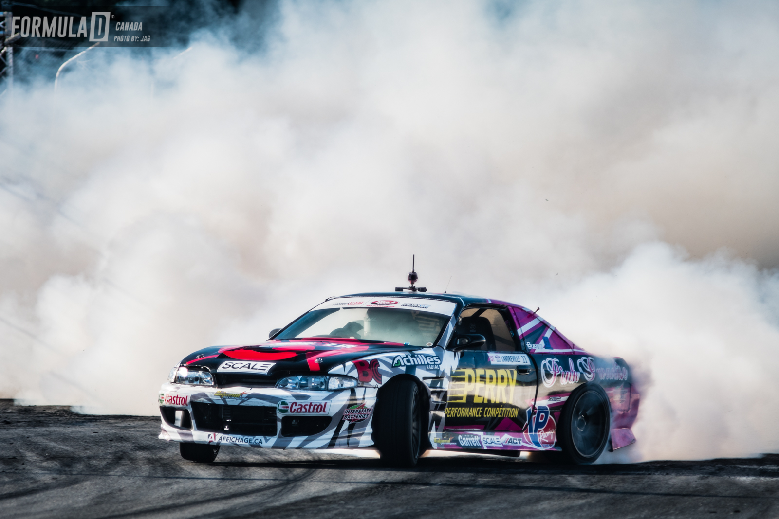 Those Achilles tires sure can smoke! 