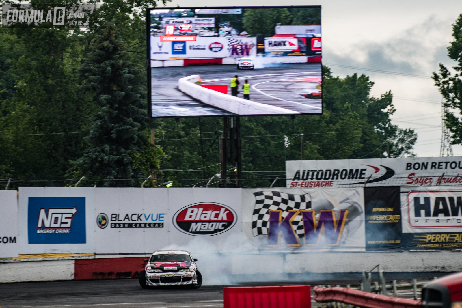 FD US qualifying was an event all on its own. The track was super wet in some areas and drying in others and being the first out Marc had some of the worse conditions but never the less he put down some solid runs and got into 12th place. 