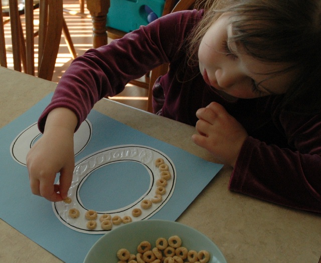 Cheerio Oo Letter Art