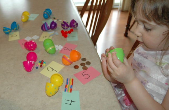 Egg Numerals and Counting