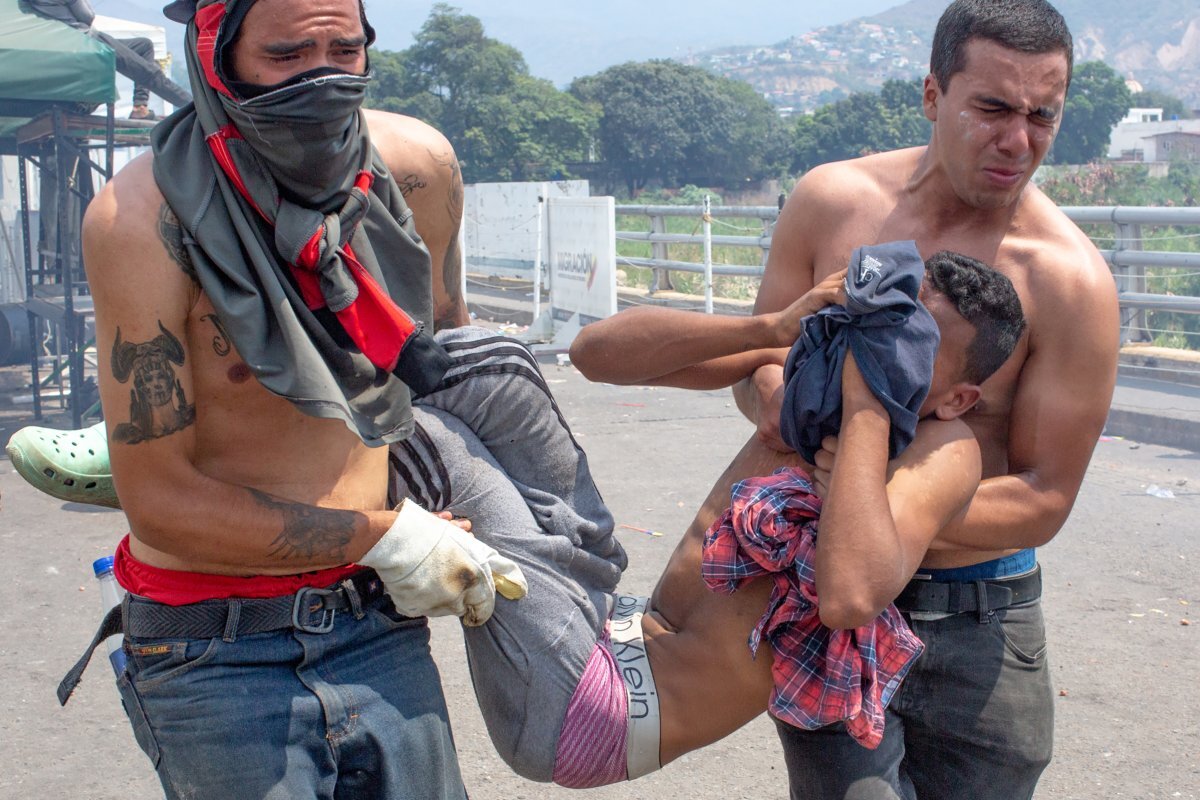 cucuta-colombia-venezuela-aid-clash-9.jpg
