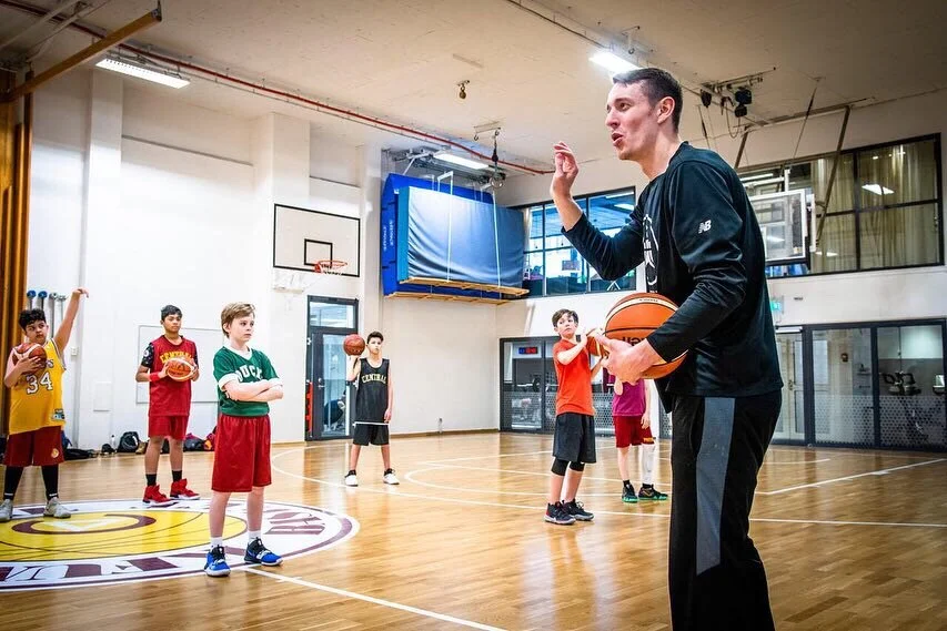 Transatlantic youth development: differences in approaches between Sweden and the U.S.