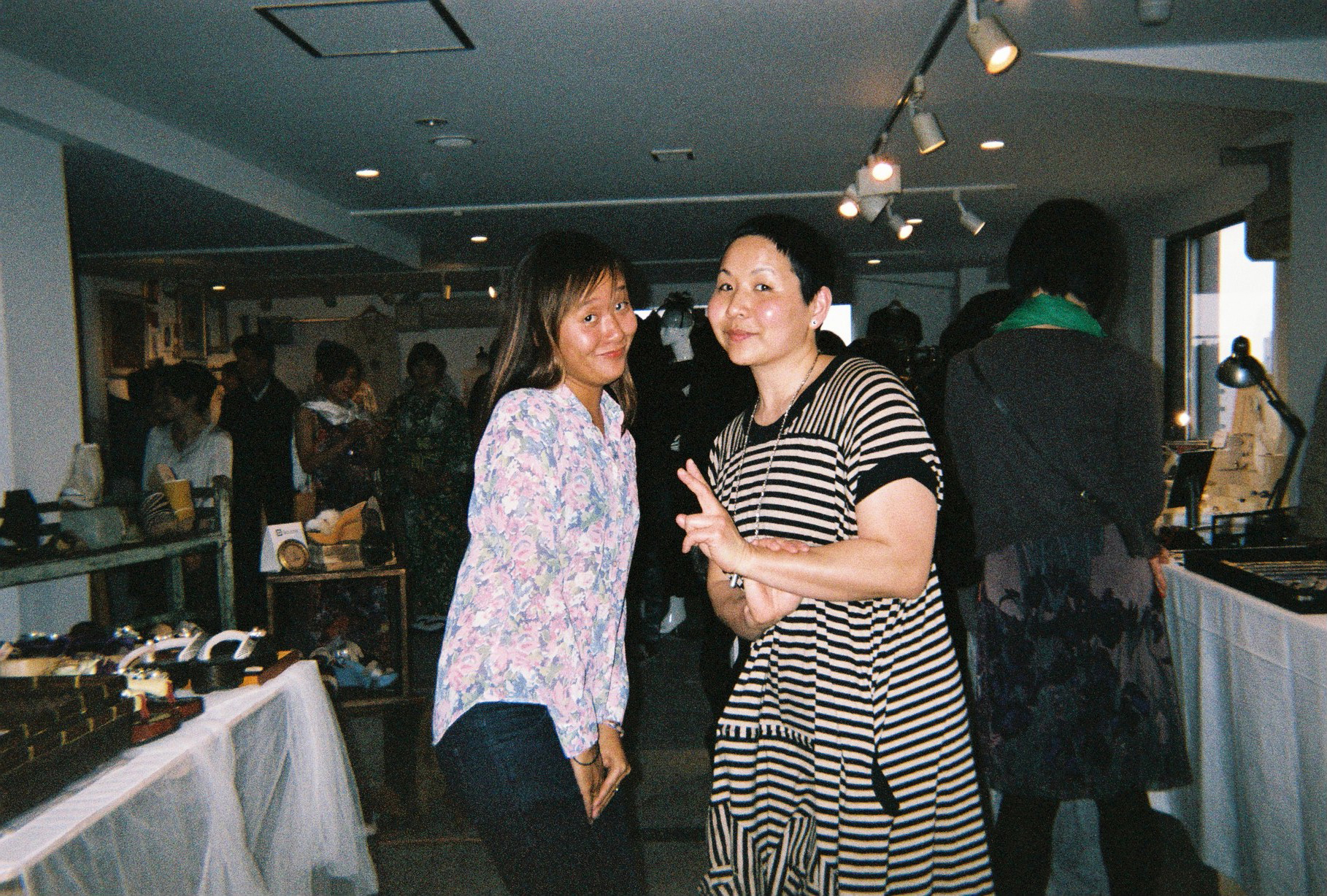   Ellen (left) and SAD Mag friend and BLIM founder Yuriko Iga at the KIRAKIRA TOKYO Fashion show (at Claska Hotel).  