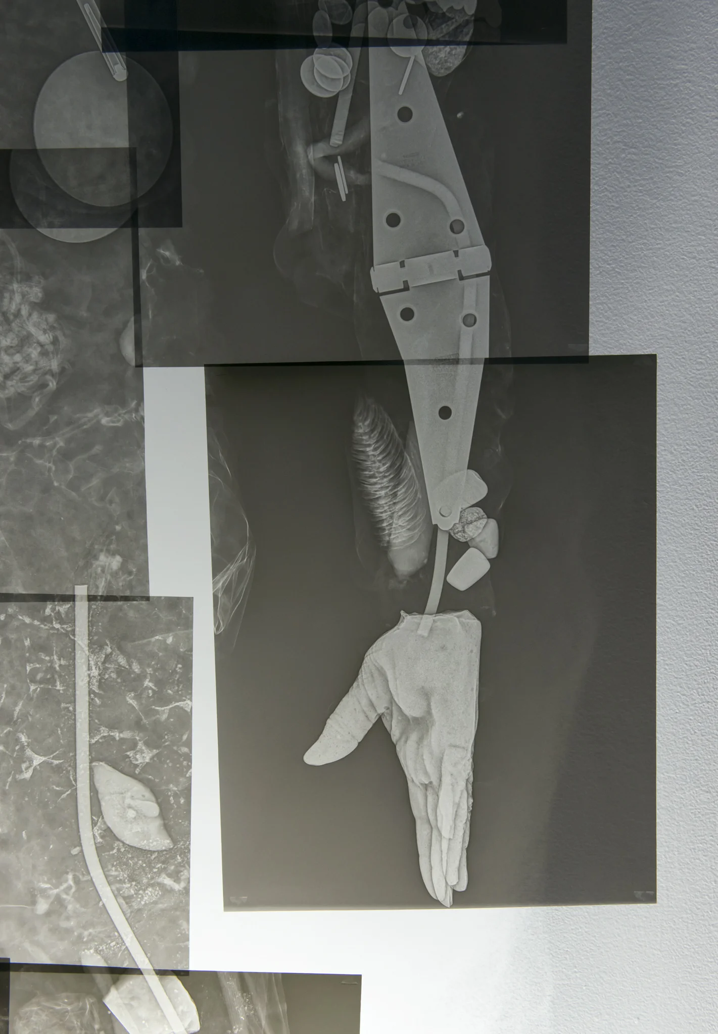 Julia Feyrer , Extra Rays , 2018. Photo: SITE Photography. courtesy of Catriona Jeffries Gallery, 2018.