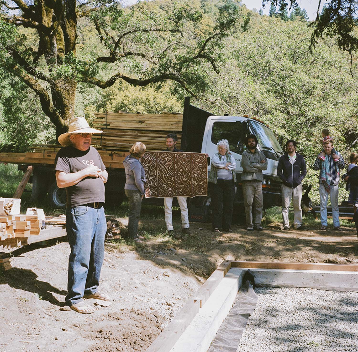 Barnraising_byTerriLoewenthal4.jpg