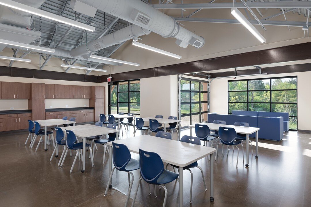 Take a step inside the science classrooms at Franklin Christian Academy. We&rsquo;ve integrated modern design with an industrial aesthetic. The large garage doors allow natural light and provide easy access to the outside. 

By designing spaces that 