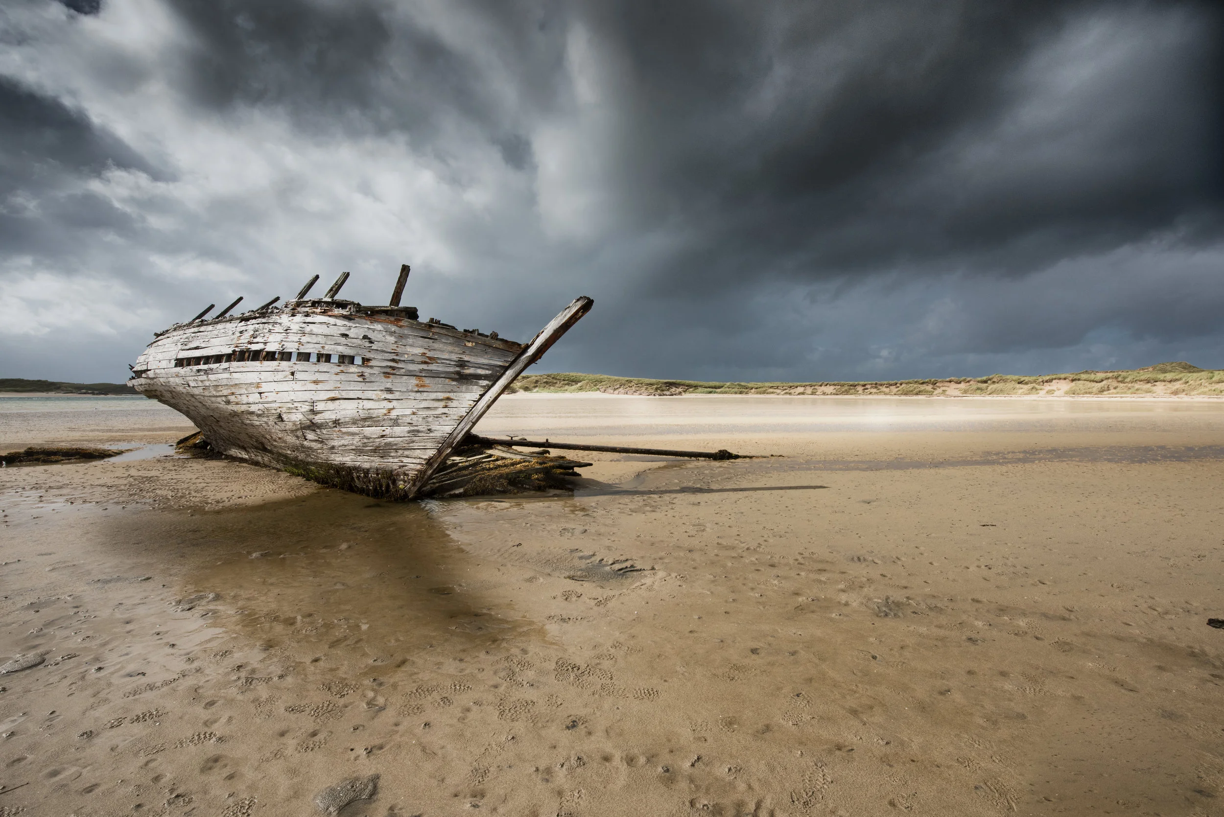 Storms & Shipwrecks